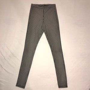 Houndstooth Legging